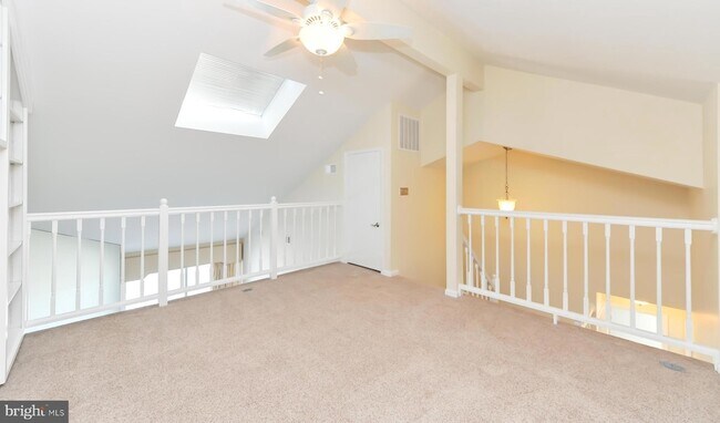 Building Photo - 2810 Yarling Ct
