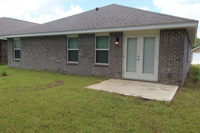 Building Photo - Lakeshore Preserve 3BR Home with Garage – ...