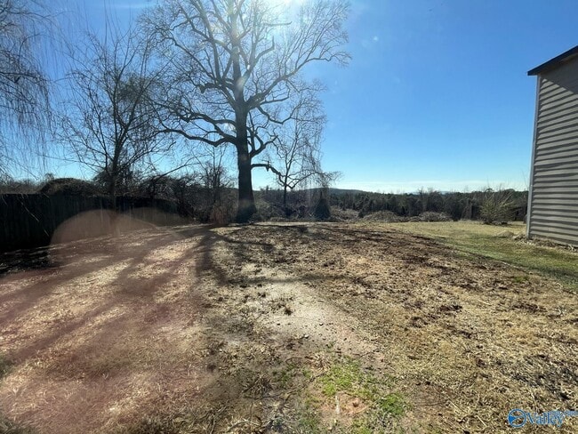 Building Photo - 228 Whitestone Dr NE