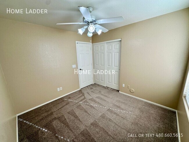 Building Photo - 1100 E Nunneley Rd