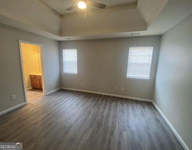 Building Photo - 230 Stirling Bridge Dr