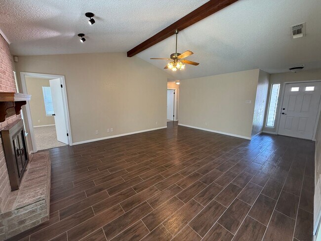 Building Photo - 4-Bedroom House for Rent in Killeen