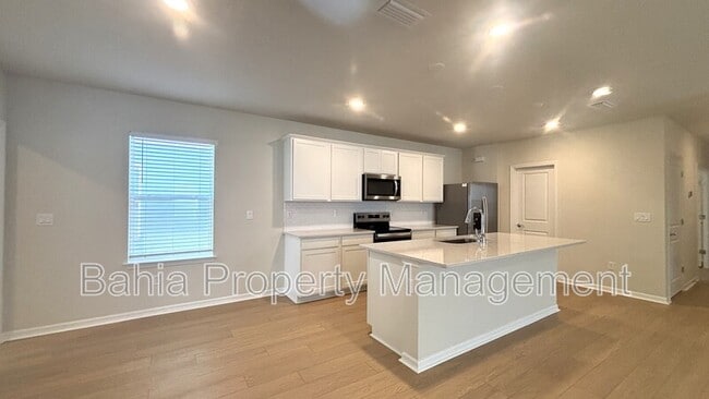 Building Photo - 10318 Evening Horizon St