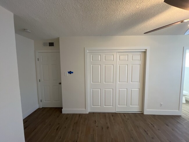 Building Photo - 1304 Rexford Pl