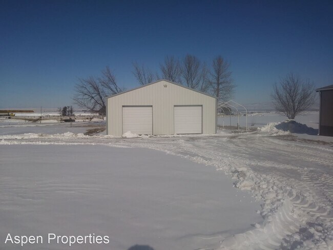 Primary Photo - 3 br, 2 bath House - 7052 Highline Rd