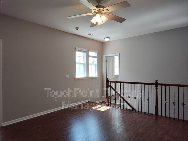 Building Photo - 8611 Burnside Ln