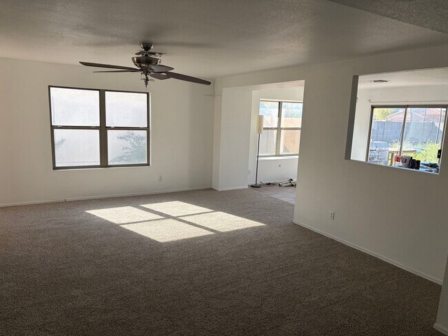 Building Photo - Updated 3BR Corner Lot Home w/ Washer & Dryer + Spacious Layout – Move-In Ready!