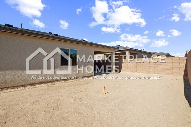 Building Photo - 3747 Greg Ave SW