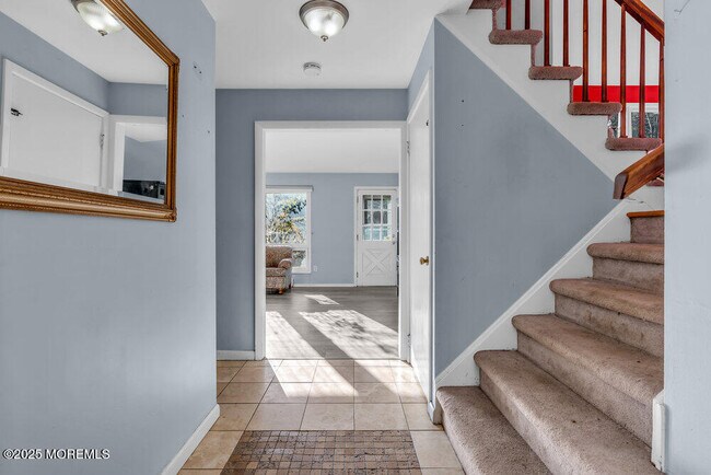 Building Photo - 260 Howard Ave