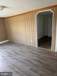 Building Photo - 1117 Beautiful St