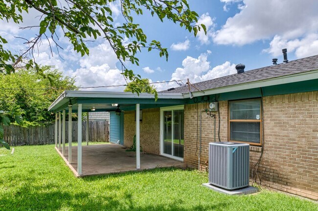 Building Photo - 11324 Prelude Dr