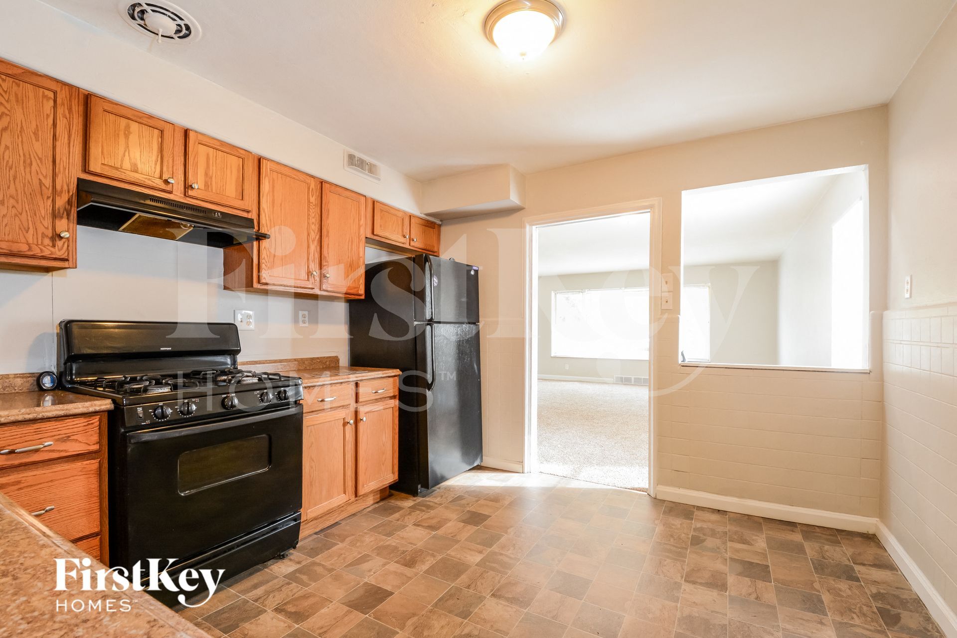 Building Photo - 1085 Colby Ave