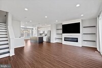 Building Photo - 8182 Broad Pl