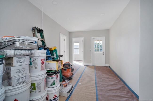 Building Photo - 242 Harral Ave
