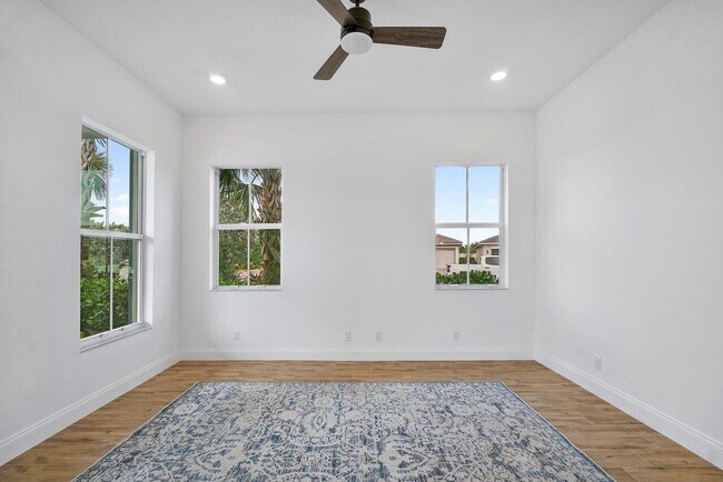 Building Photo - 12289 Waterstone Cir