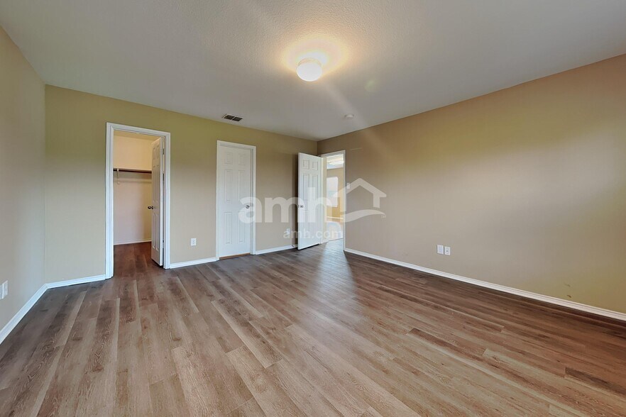 Building Photo - 9001 Quarry Ridge Trail