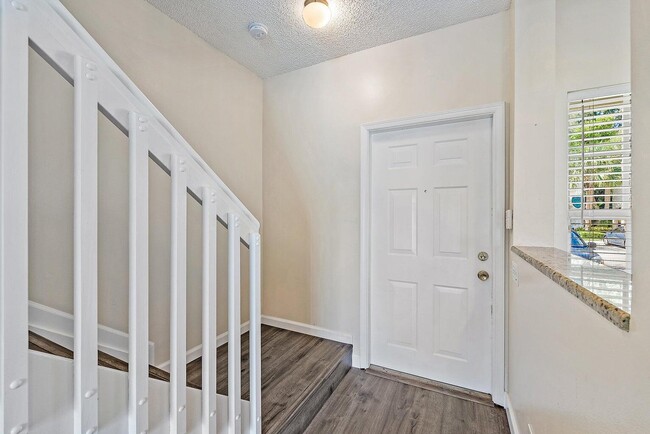 Building Photo - 5052 Palmbrooke Cir