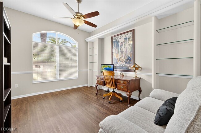 Building Photo - 8350 Trentwood Ct