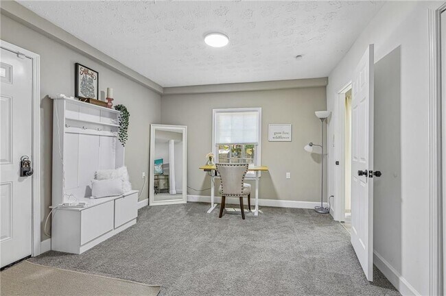 Building Photo - 3898 Skidmore Dr
