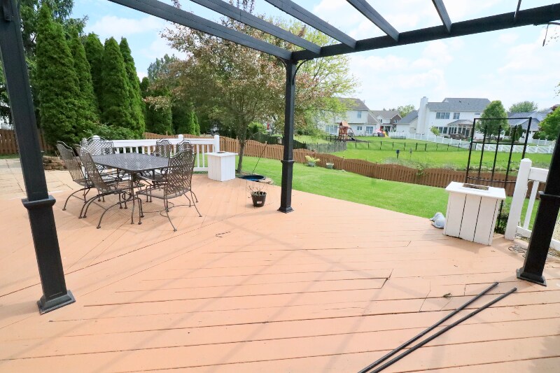 Building Photo - 12115 Flagstone Dr