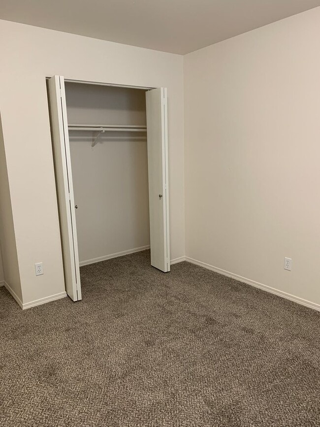 Building Photo - 8160 Williwa Ave