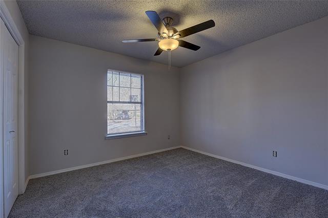 Building Photo - 213 Pecan St