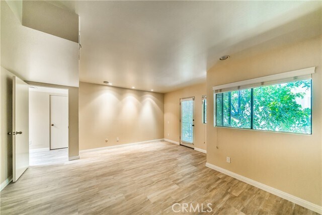 Building Photo - 13236 Valleyheart Dr