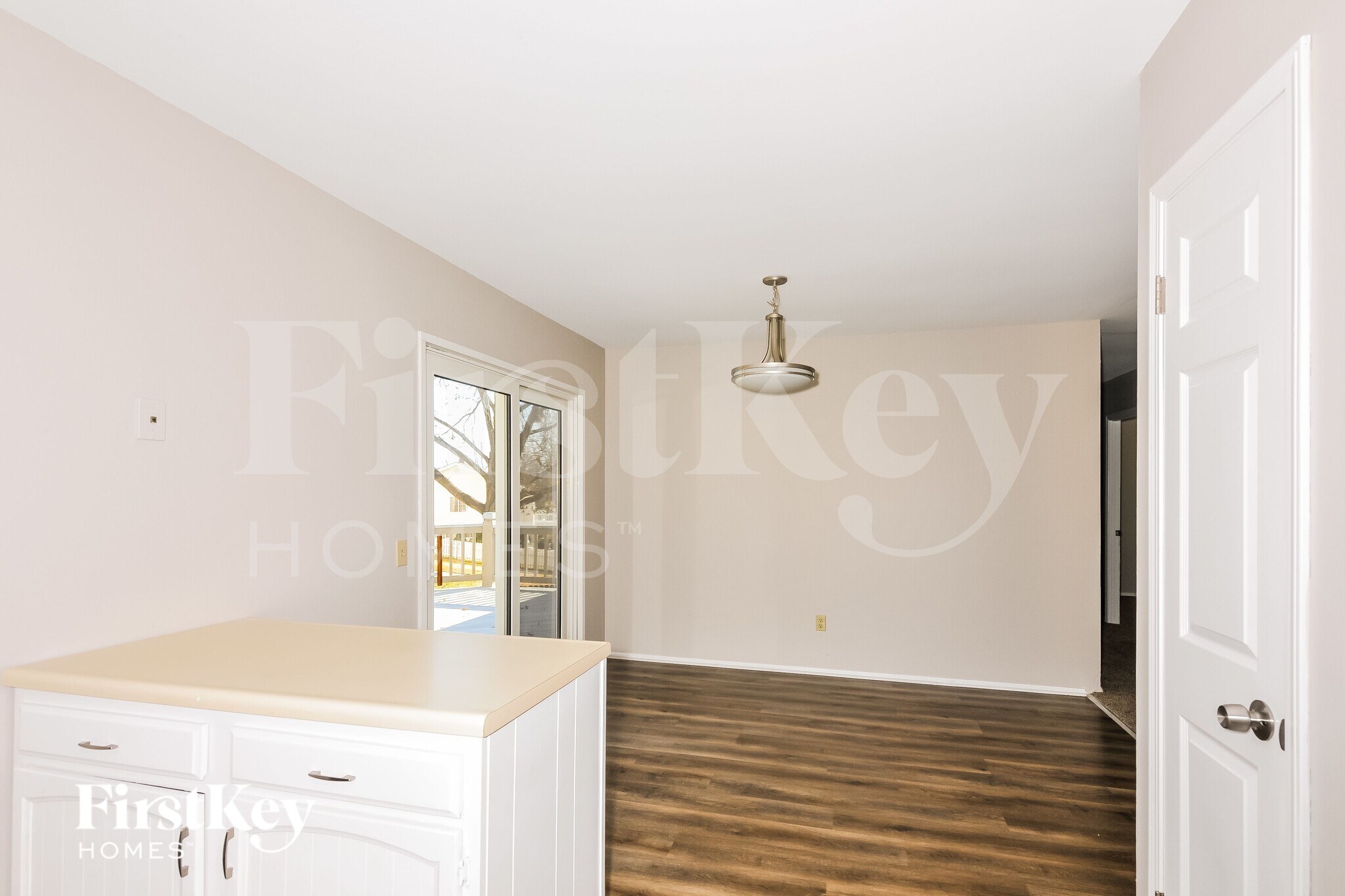 Building Photo - 1110 Twistedoak Ct