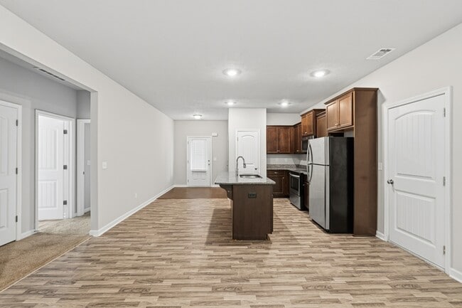 Building Photo - 145 Mandy Ln