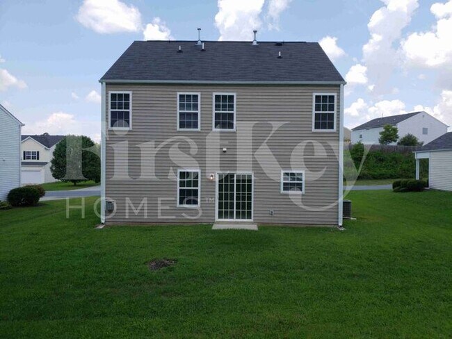 Building Photo - 2140 Lauren Woods Dr