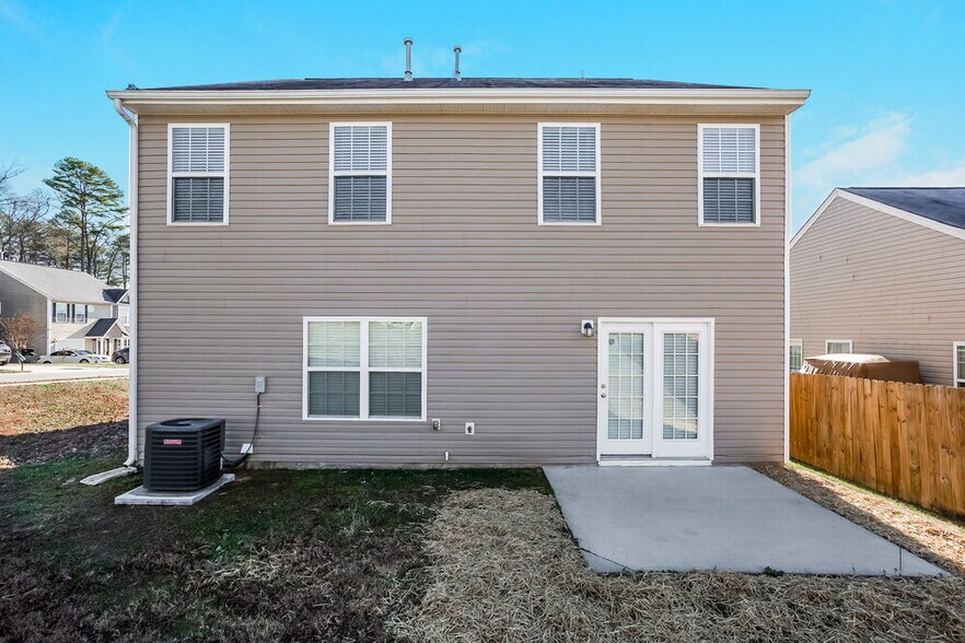 Building Photo - 1148 Aprilia Ln