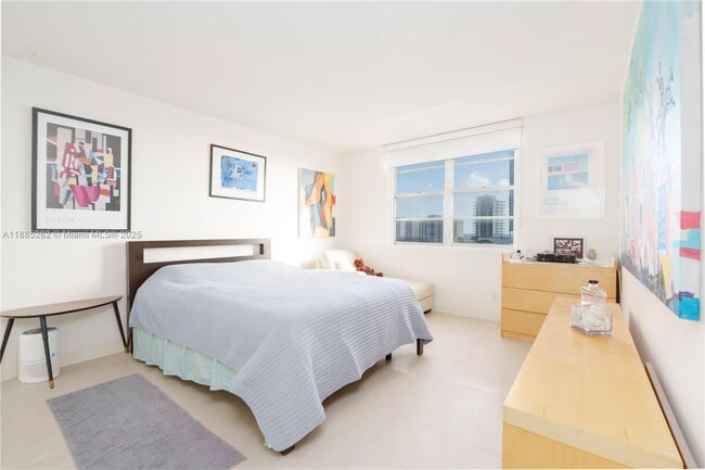 Building Photo - 6770 Indian Creek Dr