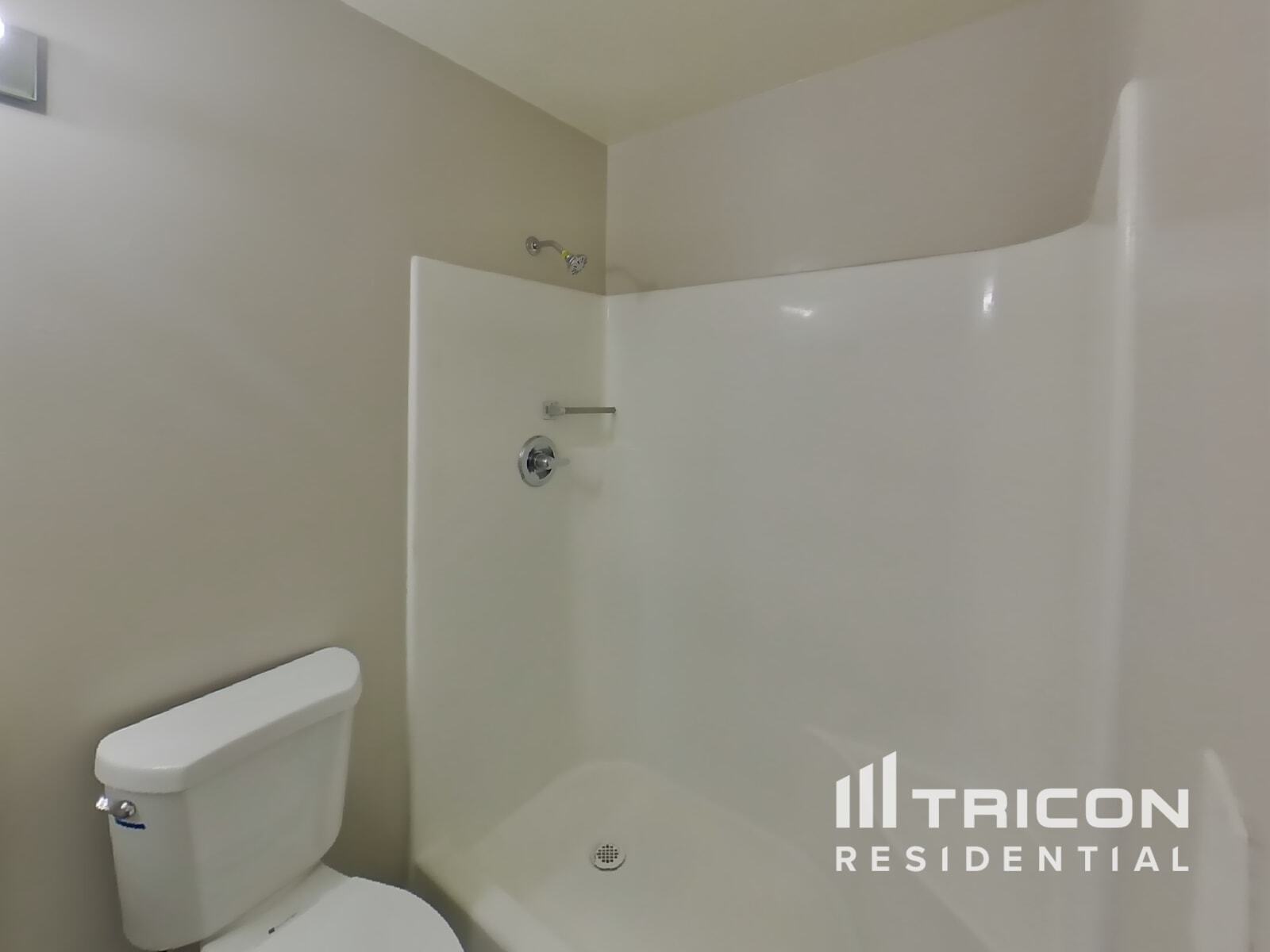 Building Photo - 1824 W Cheyenne Dr