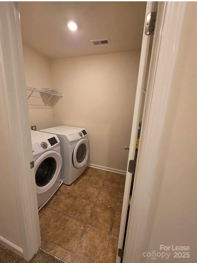 Building Photo - 7306 Sienna Heights Pl