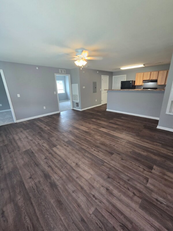 Building Photo - 158 Colorado St