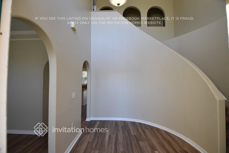 Building Photo - 2413 Marcasite Loop