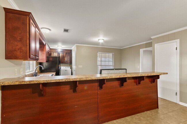 Building Photo - Spacious 3 Bedroom 3 Bath Available Fall 2025! Tour and Secure your Home today!