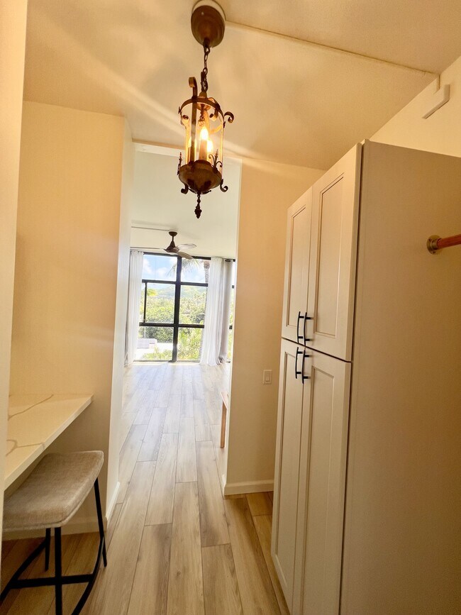 Building Photo - 1030 Aoloa Pl