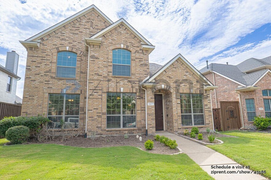 Primary Photo - 13977 Valley Mills Dr