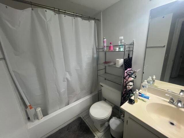 Building Photo - 504 Shady Pine Way