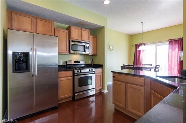 Building Photo - 442 Turner Dr