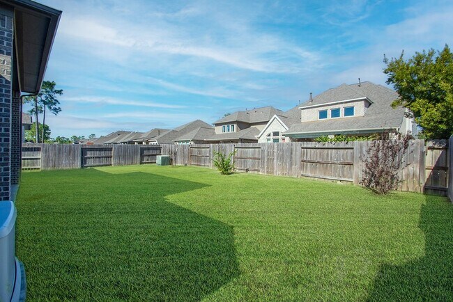 Building Photo - 12607 Pine Savannah Ln