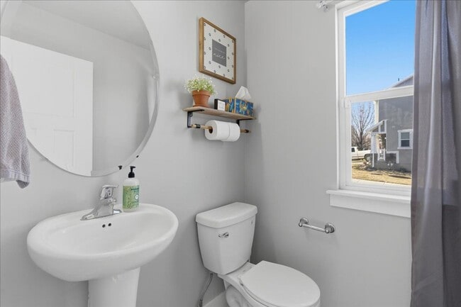 Building Photo - 4 Bedroom Herriman Home