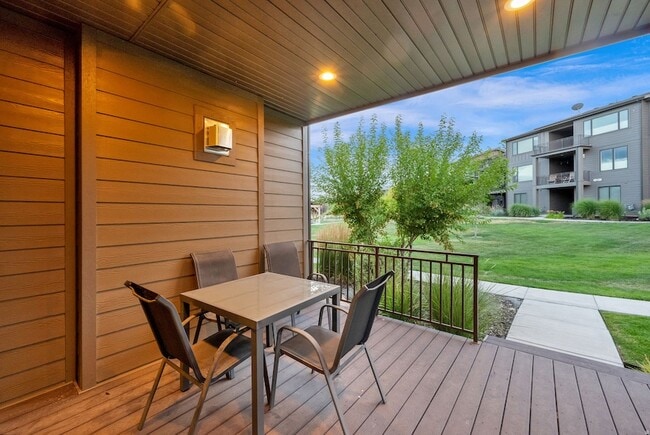 Building Photo - 6357 E 820 S