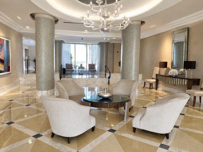 Building Photo - 6917 Collins Ave