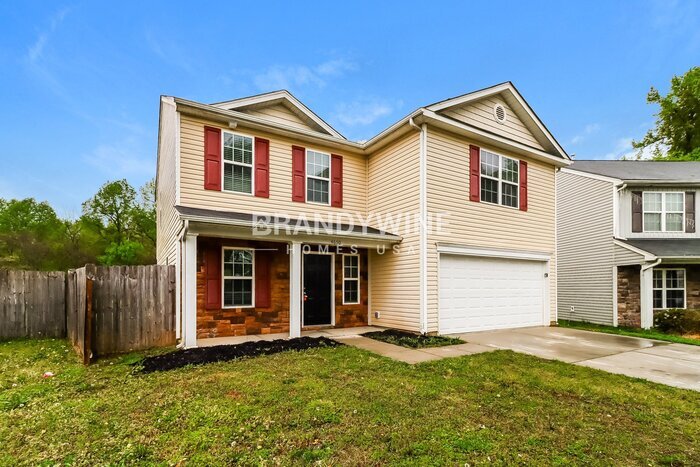 Building Photo - 4650 Esmeralda Drive