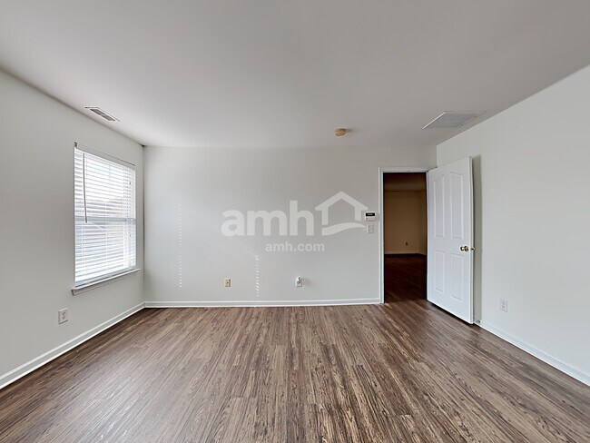 Building Photo - 5536 Stowe Derby Dr