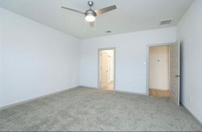 Building Photo - 7311 Ramsgate Cliff Ln