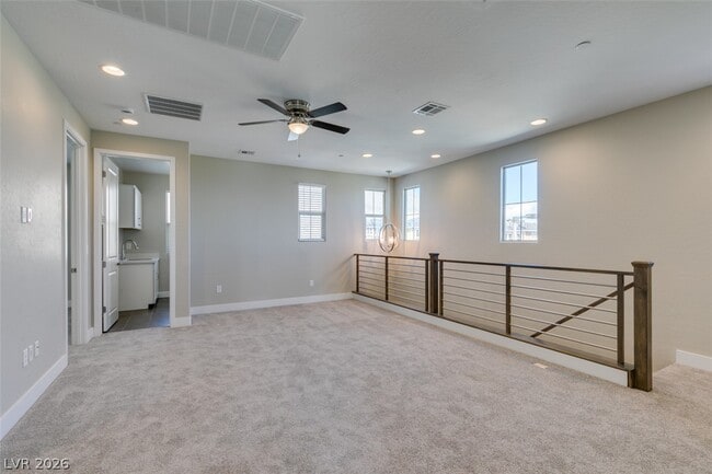 Building Photo - 11803 River Hawk Ave