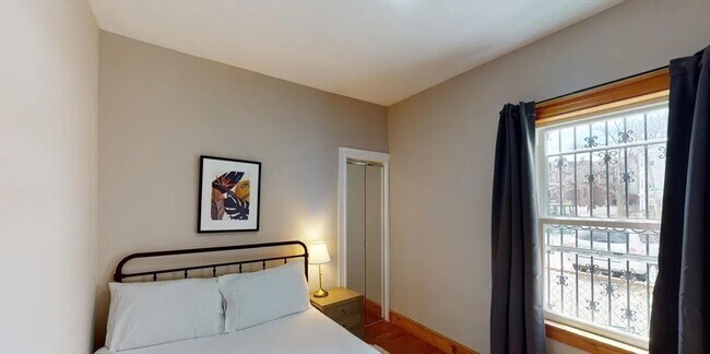 Building Photo - 6 Cawfield St